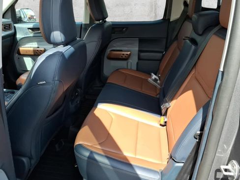 Used 2022 Ford Maverick Lariat w/ Lariat Luxury Package AWD/4WD image 7