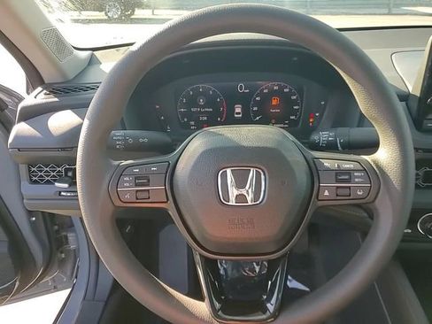 New 2025 Honda Accord SE image 16