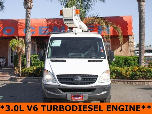 Used 2012 Mercedes-Benz Sprinter 3500 image 3