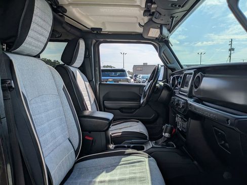 Used 2021 Jeep Wrangler Unlimited Sport S image 30