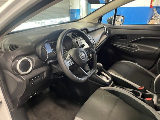Used 2025 Nissan Versa S FWD image 22