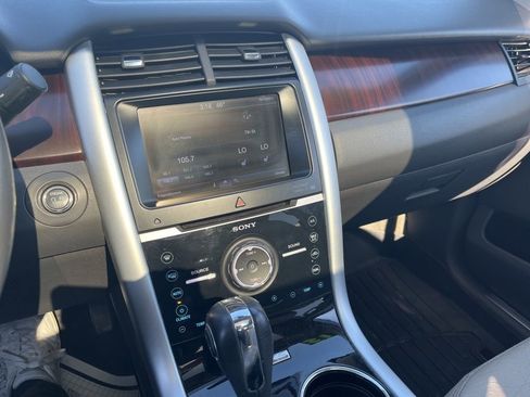 Used 2013 Ford Edge Limited image 18