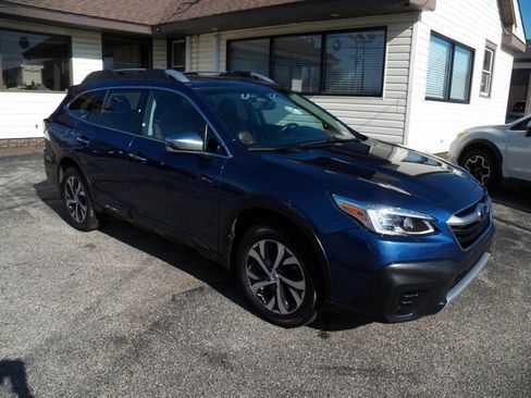 Used 2021 Subaru Outback Touring XT AWD/4WD image 1