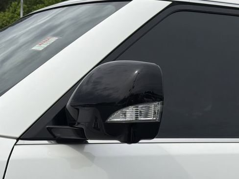 Used 2021 Nissan Armada SL w/ Midnight Edition Package RWD image 35