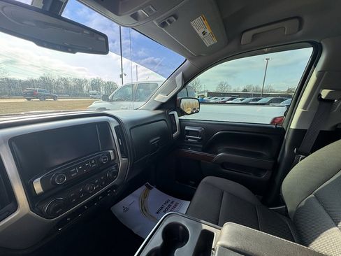 Used 2016 GMC Sierra 1500 SLE w/ SLE Value Package image 11