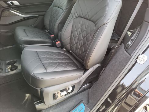 Used 2026 BMW X7 xDrive40i AWD/4WD image 15
