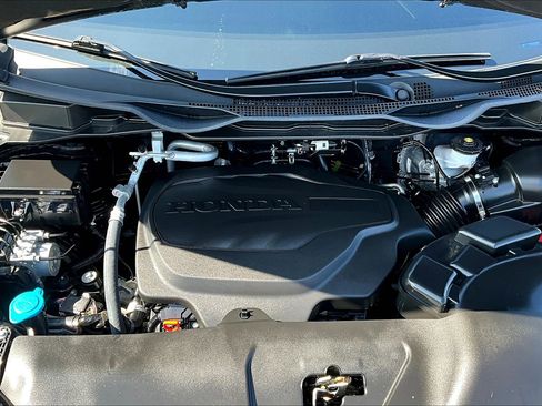 Used 2025 Honda Odyssey EX-L image 9