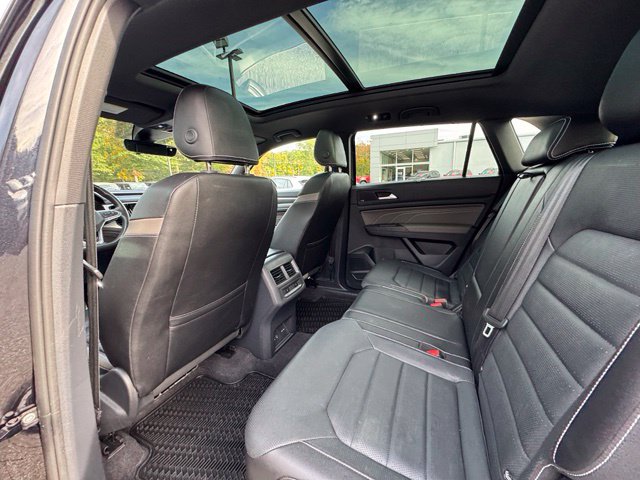 Used 2023 Volkswagen Atlas Cross Sport SEL Premium R-Line AWD/4WD image 10
