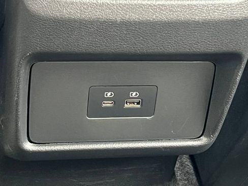 Used 2022 Nissan Rogue SV AWD/4WD image 31