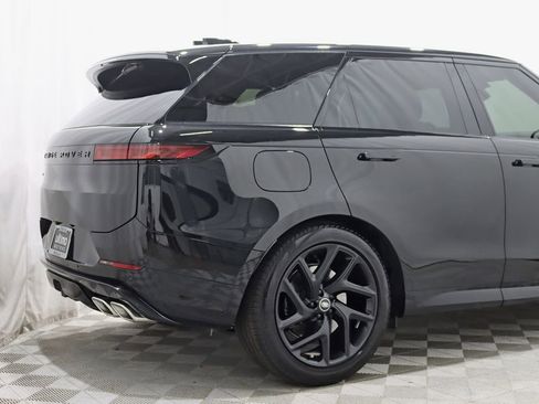 Used 2025 Land Rover Range Rover Sport Autobiography AWD/4WD image 9