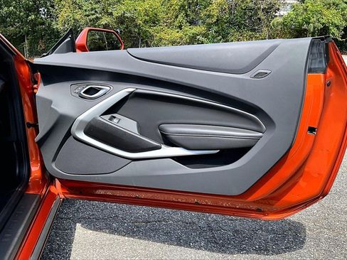 Certified 2022 Chevrolet Camaro SS image 26