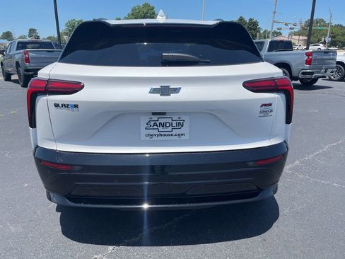 New 2025 Chevrolet Blazer EV RS w/ Super Cruise Package image 3