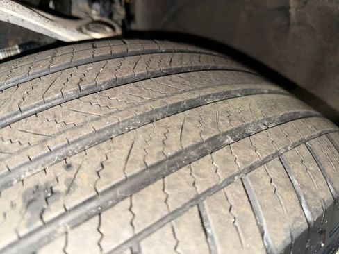 Used 2025 Chevrolet Silverado 1500 LT w/ Safety Package image 34