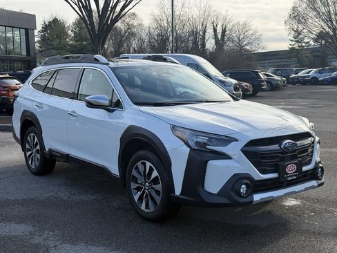 Certified 2024 Subaru Outback Touring XT image 4