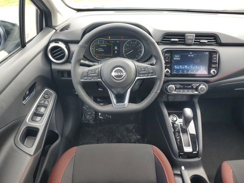 New 2025 Nissan Versa SR w/ Trunk Package image 13