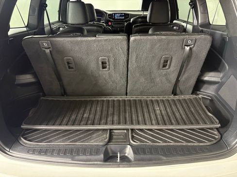 Used 2021 Honda Pilot Black Edition image 42