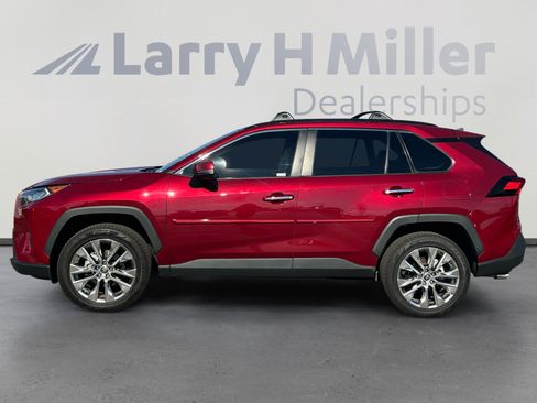 Certified 2021 Toyota RAV4 Limited FWD image 2