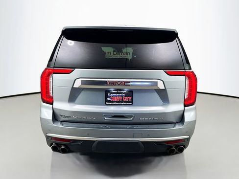 Used 2023 GMC Yukon XL Denali AWD/4WD image 6