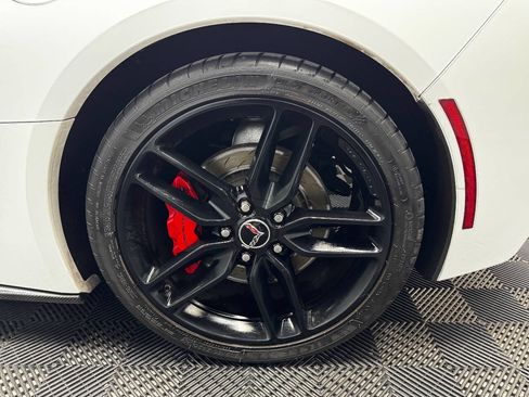 Used 2016 Chevrolet Corvette Stingray Coupe w/ 2LT Preferred Equipment Group image 18