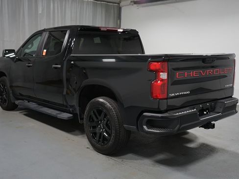 Used 2024 Chevrolet Silverado 1500 Custom image 6