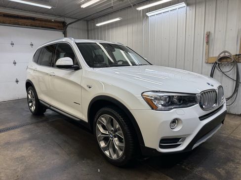 Used 2017 BMW X3 xDrive35i image 6