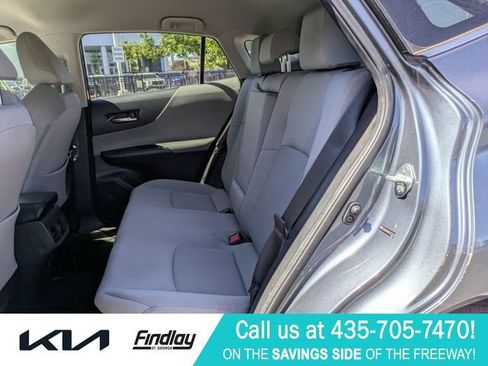 Used 2021 Toyota Venza LE AWD/4WD image 27