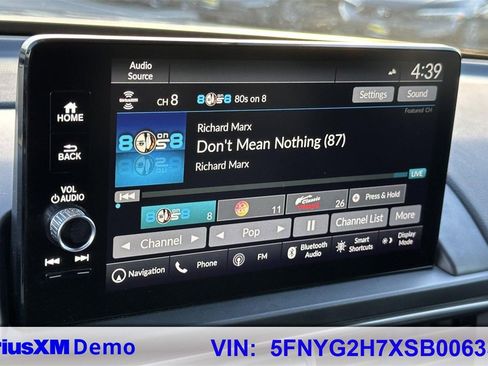 Used 2025 Honda Pilot Touring image 35