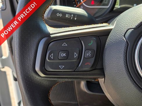 Used 2024 Jeep Gladiator Mojave image 25