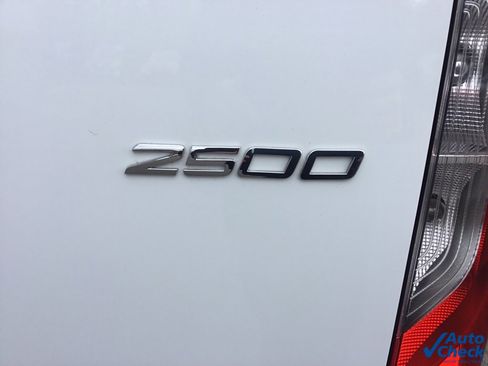 Used 2022 Mercedes-Benz Sprinter 2500 image 18