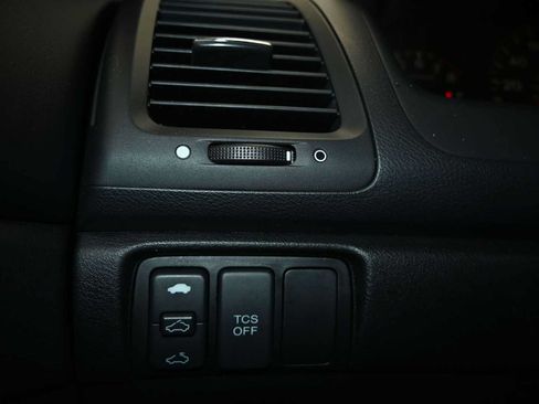 Used 2004 Honda Accord EX image 18