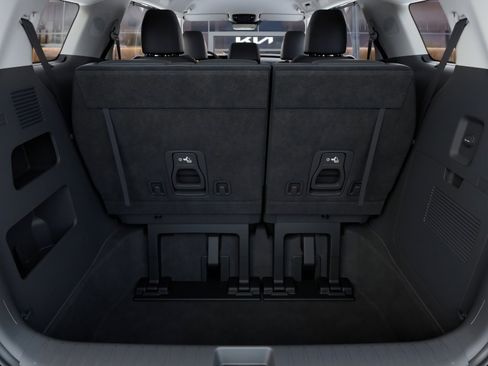 New 2026 Kia Carnival EX FWD image 19
