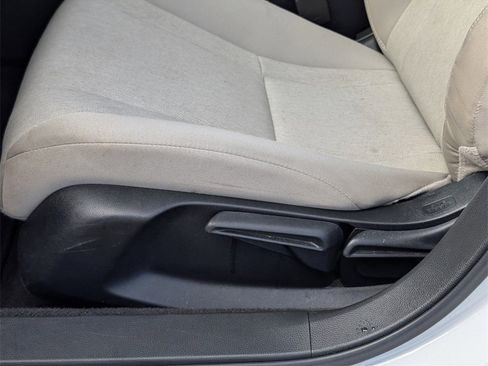 Certified 2024 Honda Accord LX image 11