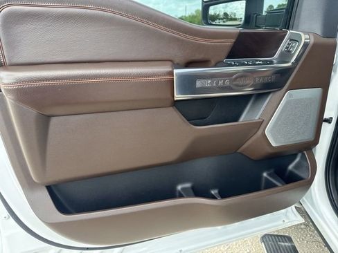Used 2024 Ford F250 King Ranch w/ Chrome Package AWD/4WD image 29