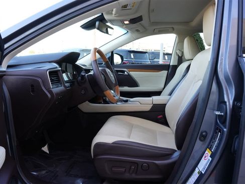 Used 2019 Lexus RX 350 FWD image 16