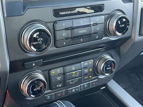 Used 2018 Ford F150 Raptor w/ Equipment Group 802A Luxury image 25