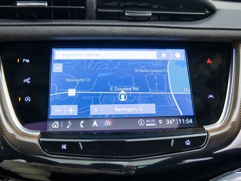 Certified 2024 Cadillac XT6 Premium Luxury w/ Platinum Package image 28