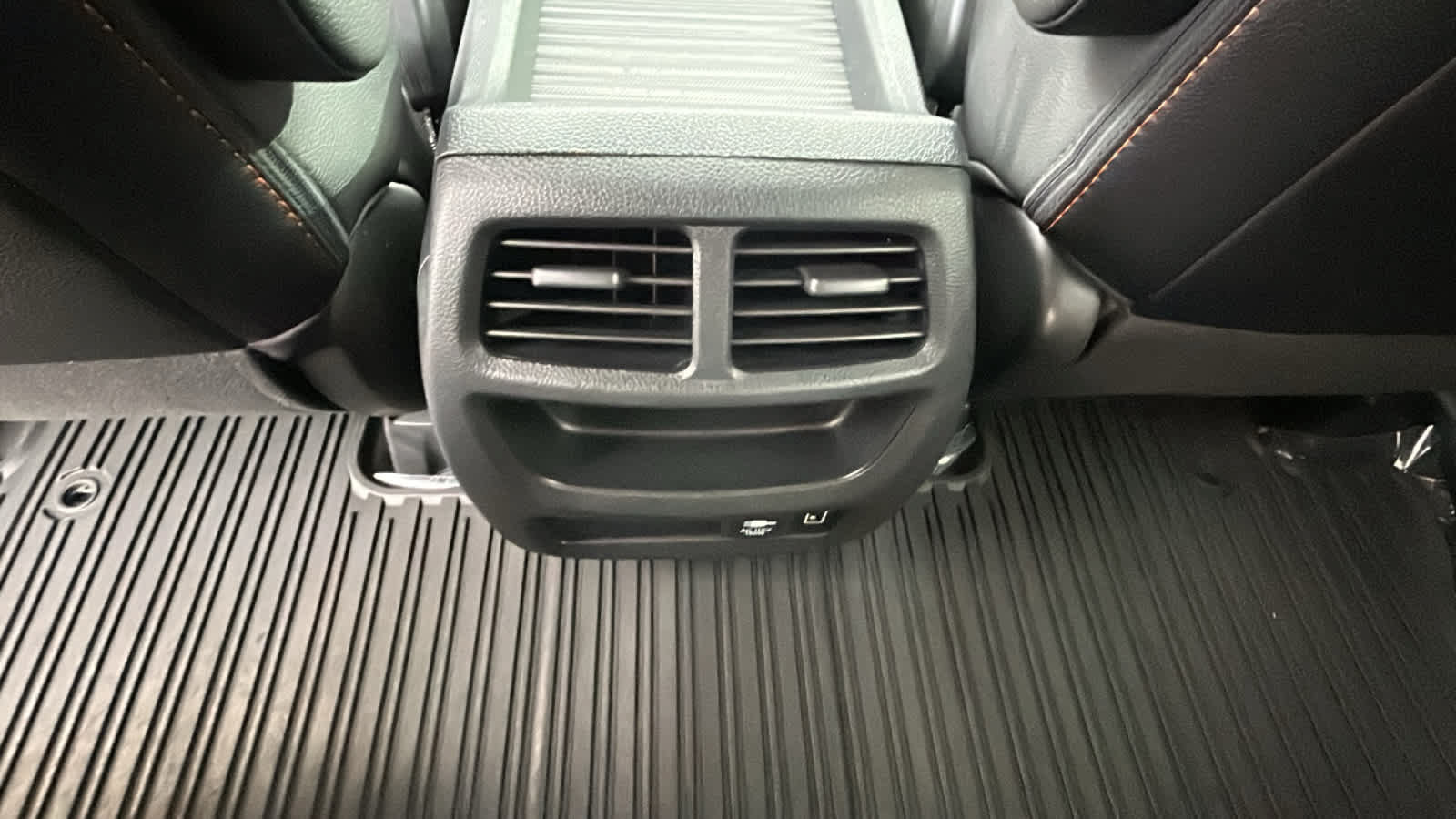Used 2022 Honda Passport TrailSport image 25