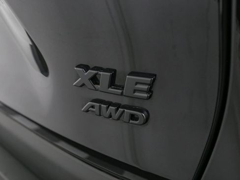 Used 2024 Toyota RAV4 XLE w/ Convenience Package AWD/4WD image 10