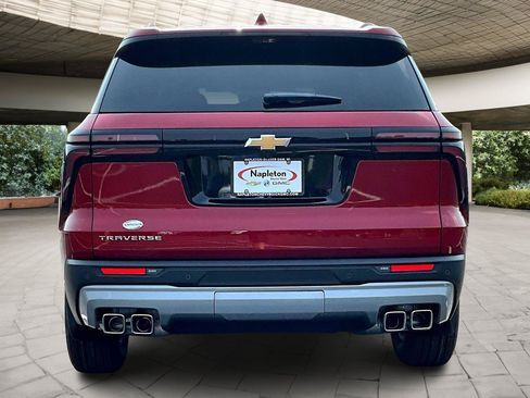 New 2026 Chevrolet Traverse LT w/ Driver Confidence Package FWD image 4