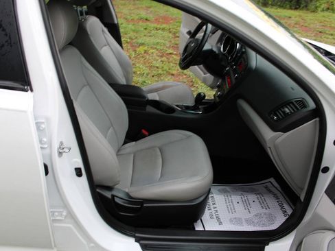 Used 2013 Kia Optima EX FWD image 40