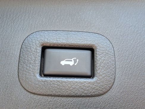 Used 2024 INFINITI QX80 Sensory w/ Cargo Package AWD/4WD image 27