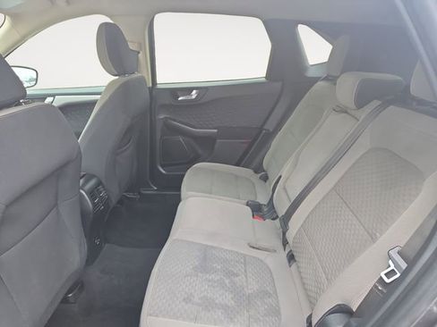 Used 2020 Ford Escape SE image 14