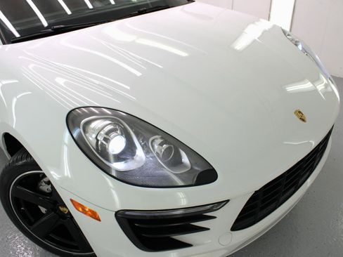 Used 2016 Porsche Macan S image 18