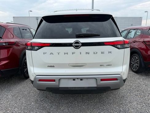 Certified 2024 Nissan Pathfinder SL w/ Cargo Package AWD/4WD image 5