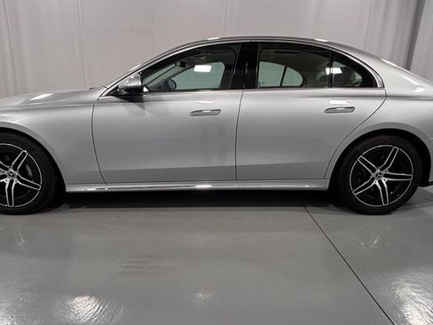 Certified 2025 Mercedes-Benz E 350 4MATIC Sedan image 9
