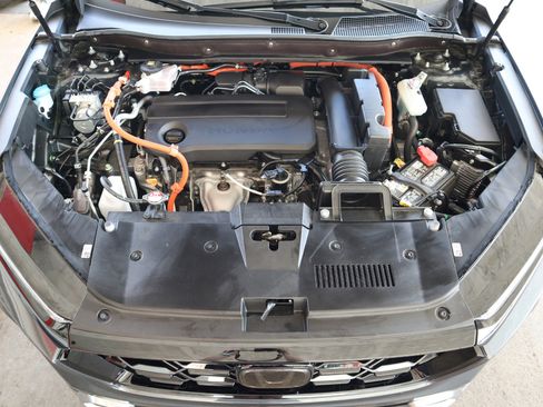 Used 2024 Honda CR-V Sport Touring image 12