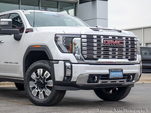 Certified 2025 GMC Sierra 2500 Denali w/ Denali Reserve Package image 3