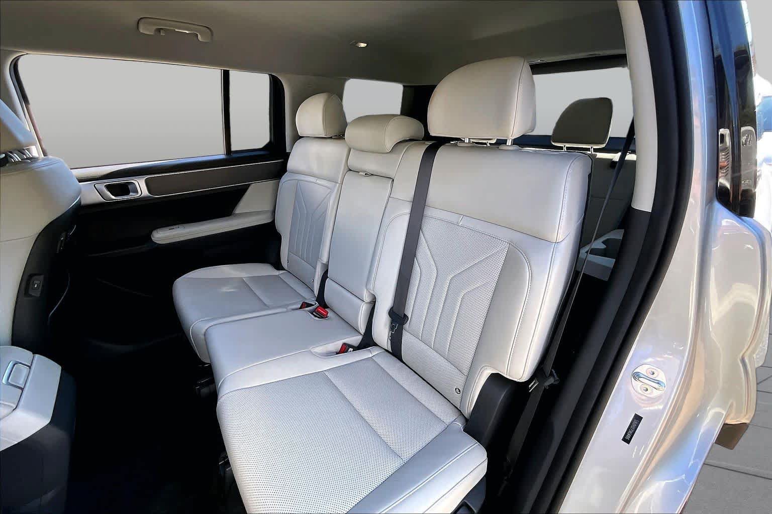 Used 2026 Hyundai Santa Fe SEL FWD image 20