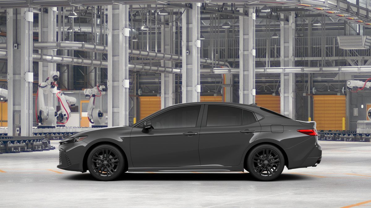 New 2026 Toyota Camry SE FWD image 4