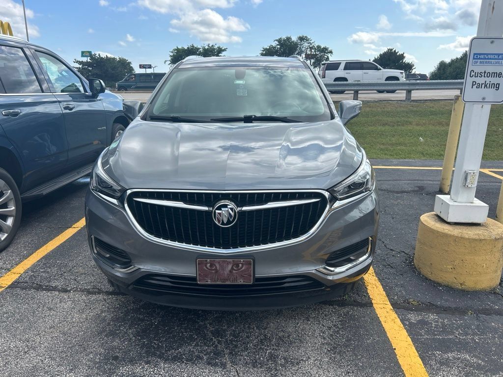 Used 2019 Buick Enclave Essence FWD image 2